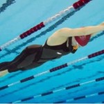 Oro e record del mondo per Ilaria Bonin nella dinamica senza pinne (rana subacquea)